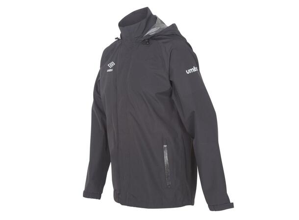 UMBRO Core Rain Jacket jr Sort 164 Regnjakke med god ventilasjon til junior 
